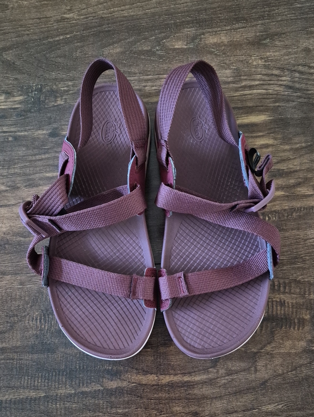 Chaco Sandals Women's 8 Purple Plum